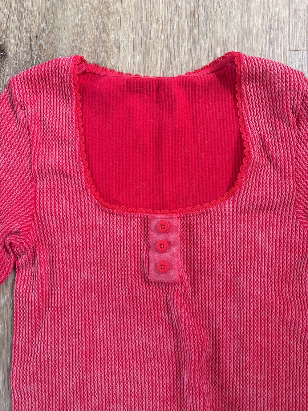 Fabletics Women's Red Ribbed 3-Piece Matching Set - Picture 5 of 11